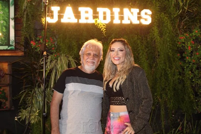 Joaquim Cartaxo e Thaty Rabelo