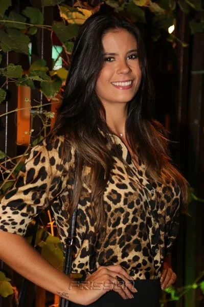 Camila Araújo