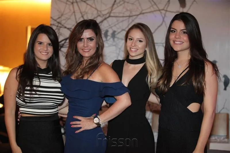 Beatriz, Patricia Nogueira, Ligia Bulcão e Camila Nogueira