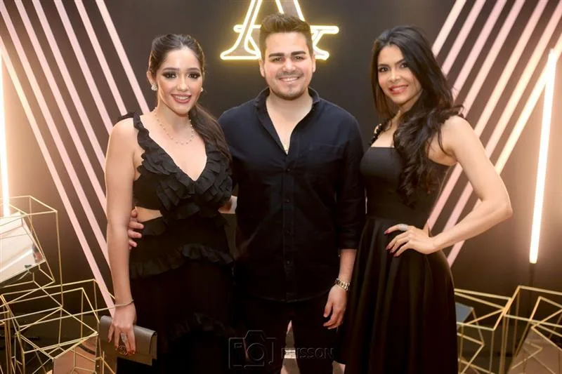 Alaide Ximenes, Gustavo Macedo e Naty Ximenes