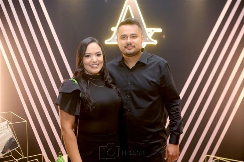 Alana Gomes e Roberto Barbosa