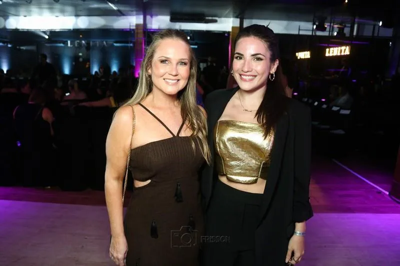 Anelise e Marcela Franco
