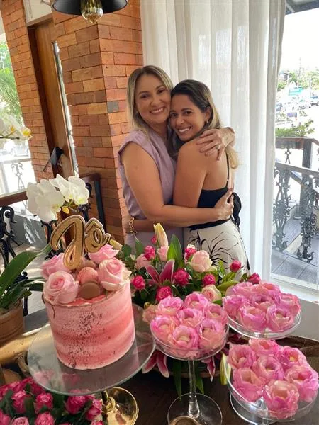 Jô Medeiros e Lucelia Baldi