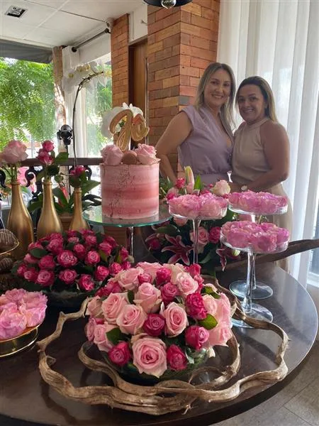 Jô Medeiros e Mariella Gondim