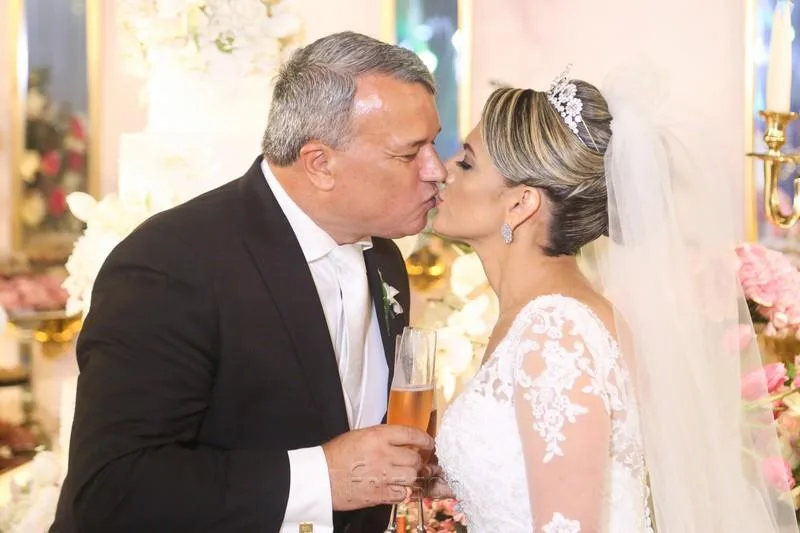 Beijo dos Noivos