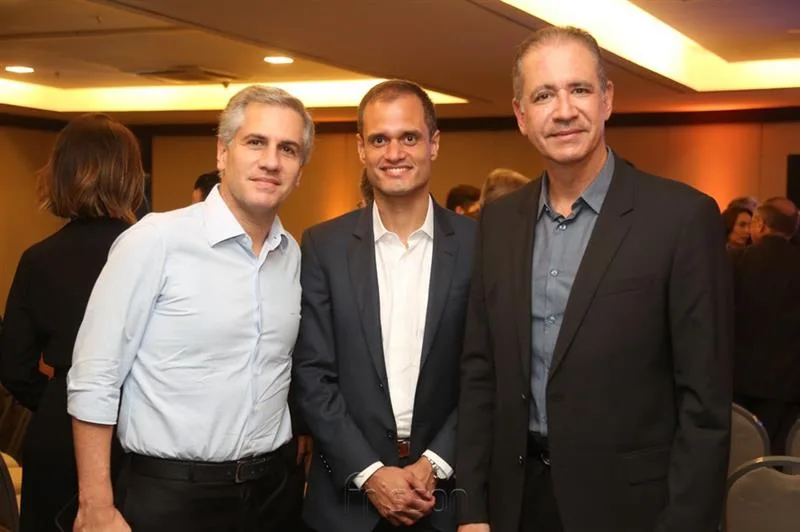 Adolfo Bichucher, Enio Leão e Regis Medeiros