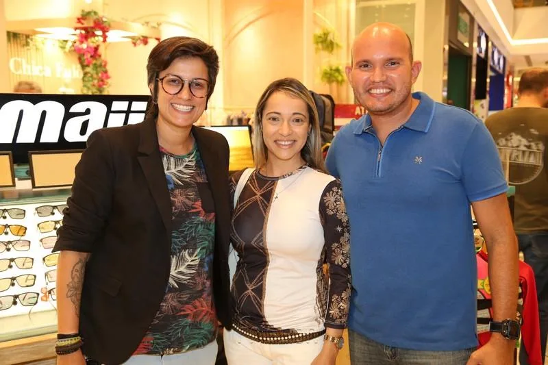 Fabi Schuh, Aline Herculano e Thiago Macedo