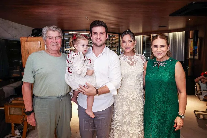 Amarilio, Maria, Omar Macedo, Fernanda Levy e Patricia Macedo