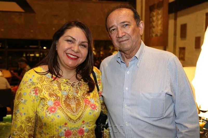 Aurineide Oliveira e Martonio Saboya