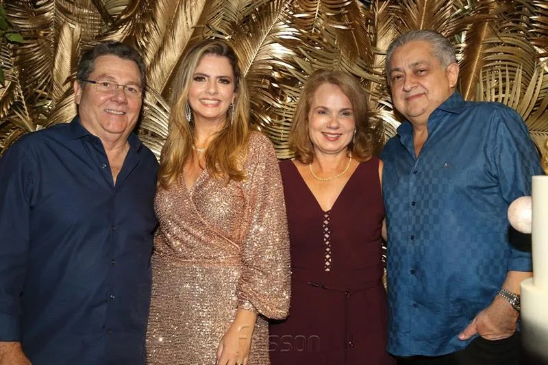 Bernardo Albuquerque, Tais Pinto, Vera Albuquerque e Adriano Pinto