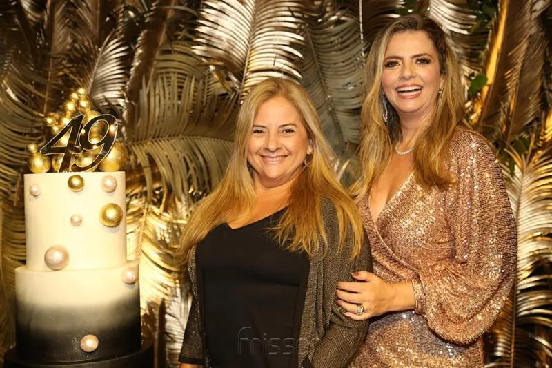 Beth e Tais Pinto
