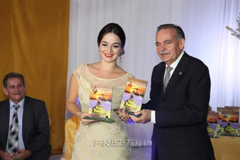 Carol Rabelo e Paulo Faco