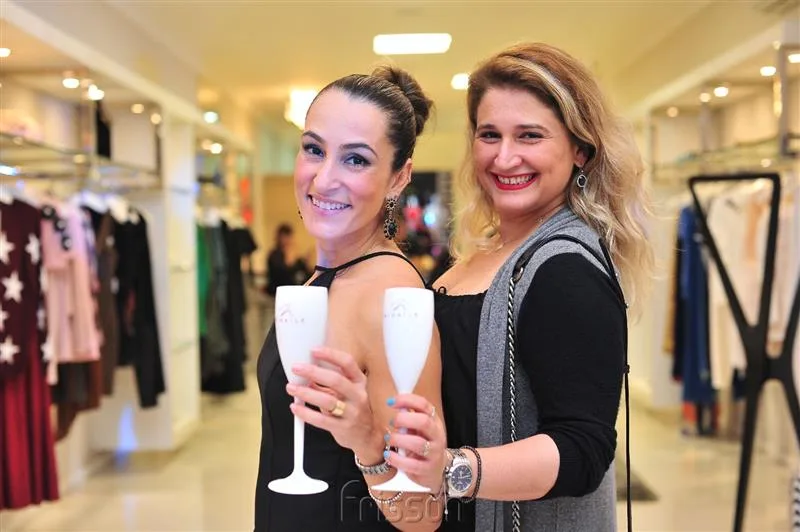 Bianca Meneleu e Karine Bezerra