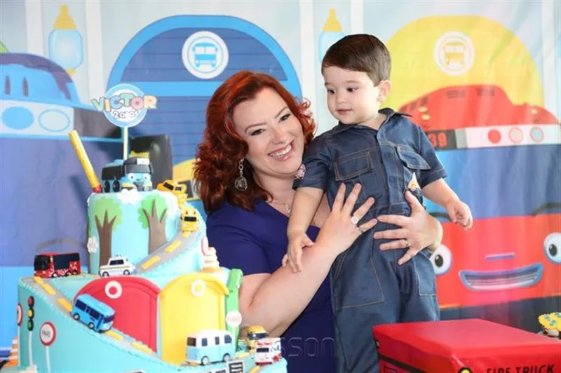 Aline e Victor Barroso