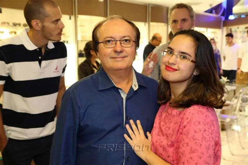 Costa Filho e Letícia Costa