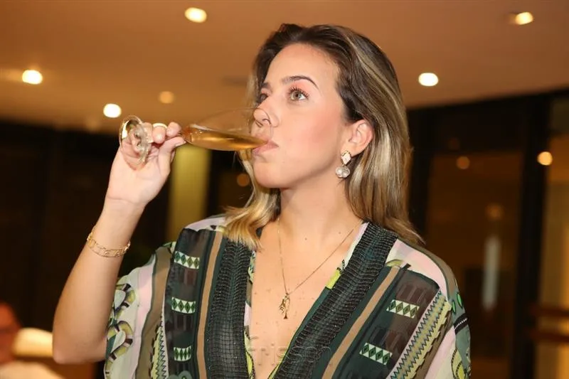 Victoria Sarro