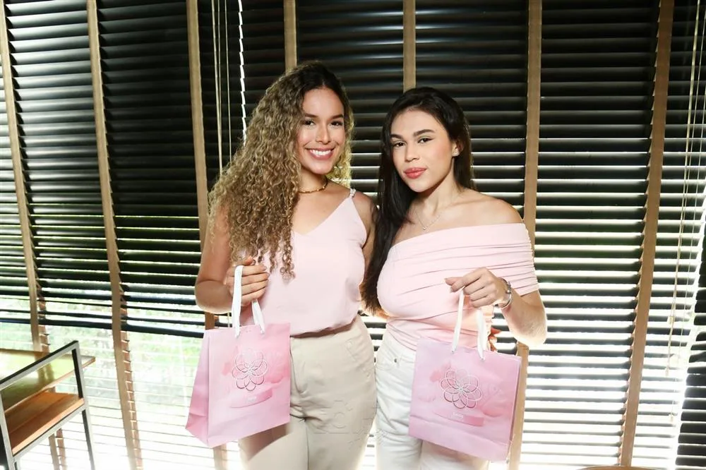 Clara Duarte e Alessandra Castro
