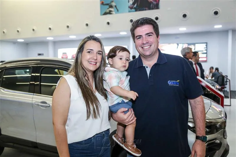 Aline, Francisco e Flávio Figueiredo