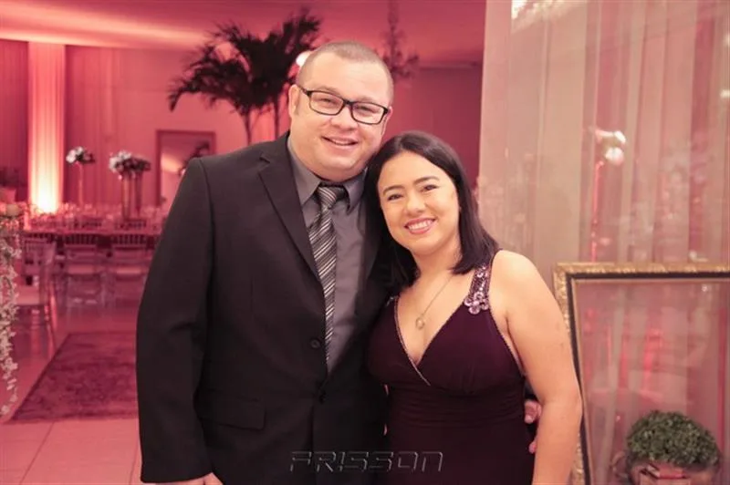 Alexandre Almeida e Erica Ramalho