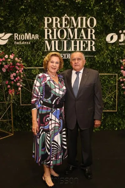 Auxiladora e João Carlos Paes Mendonça
