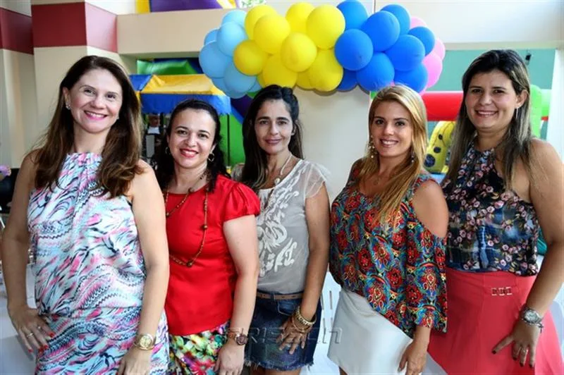 Alessandra Feitosa, Ludmara Soares, Cláudia Mota, Leticia Studart e Elyne Saraiva