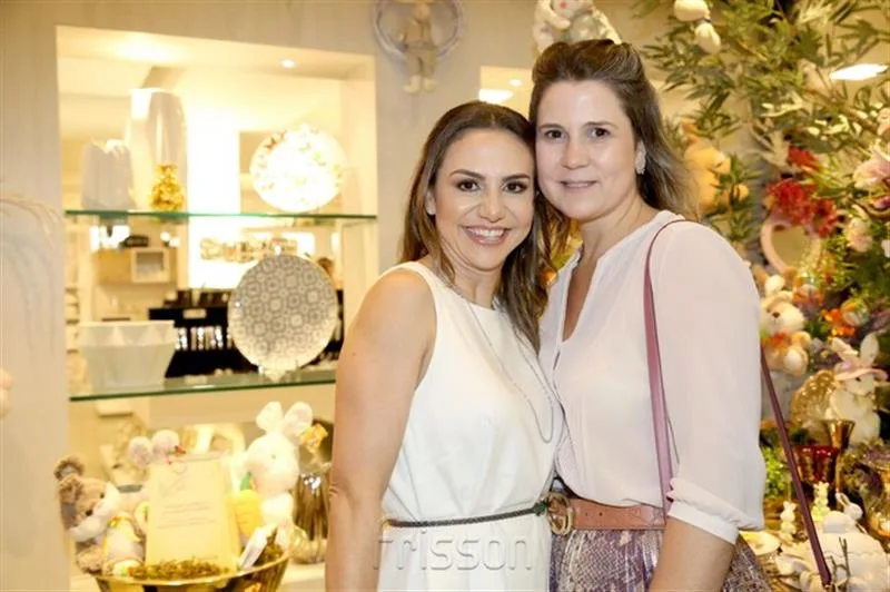Adriana Queiroz e Camille Cidrão