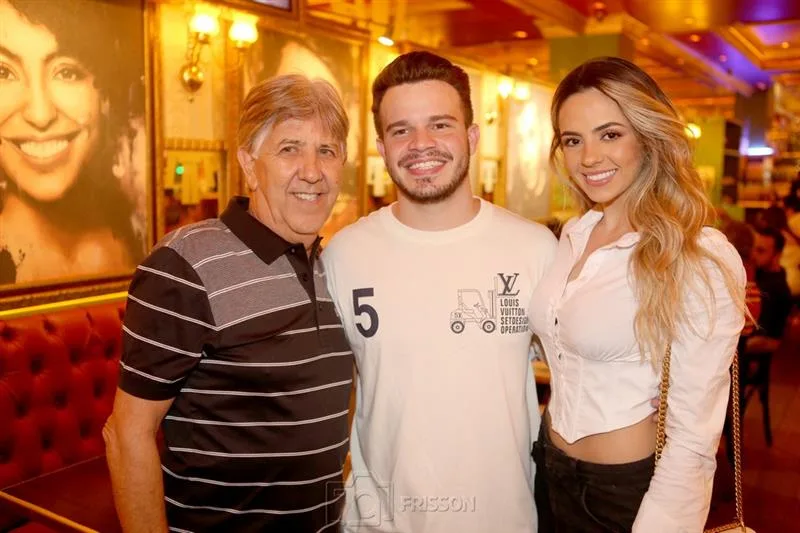 Ângelo Oliva, Matheus Fernandes e Thamires Dias