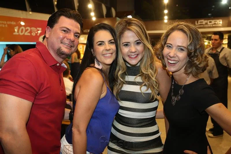 Alex Moreira, Sarita Furtado, Brenda Rivelli e Micheline Olivindo