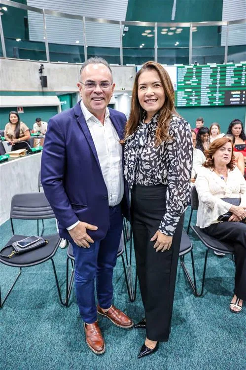 Elano e Viviane Guilherme