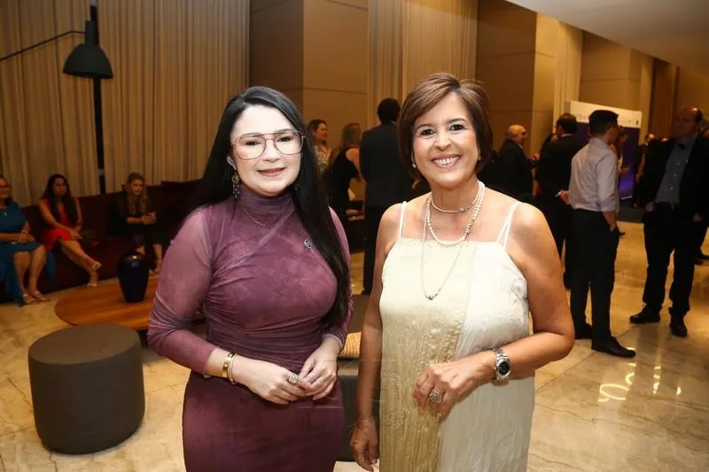 Darla Lopes e Adriana Bezerra