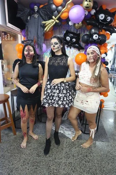 Camila Raulino, Carolina Silva e Brena Moraes