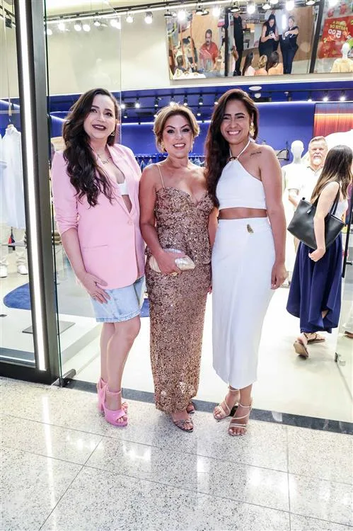 Ariadna Moura, Marcia Rasch e Priscila Mendes