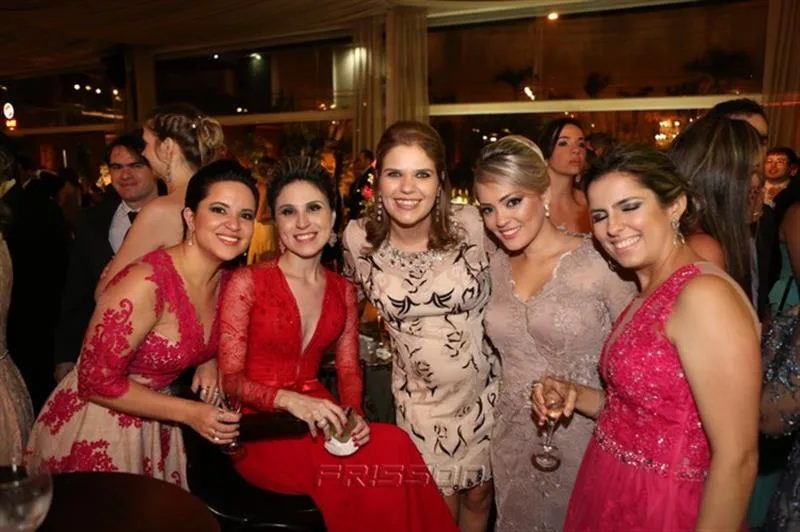 Amigos dos Noivos