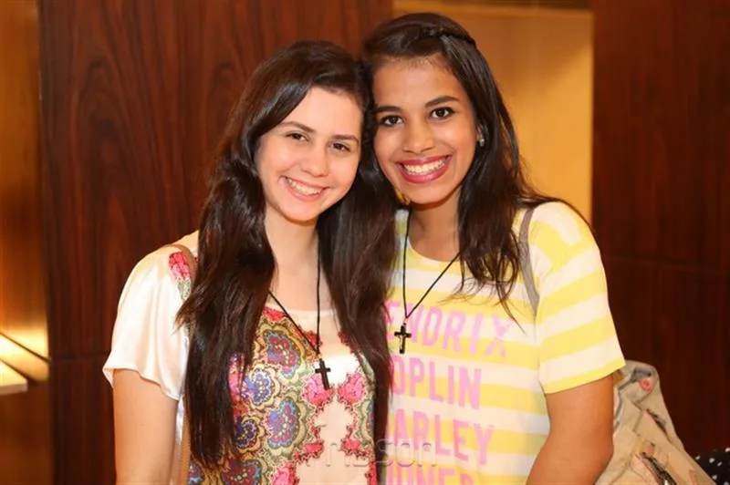 Beatriz Teofilo e Leticia Cristino