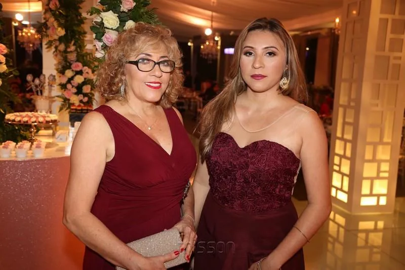 15 Anos de Luísa Helena Ponciano