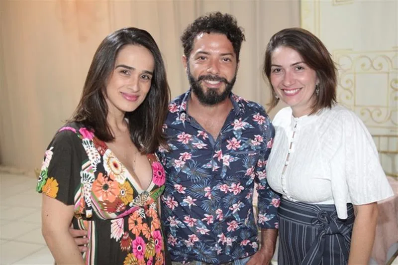 Camilla Revuelta, Marcos Montenegro e Luana Pinto