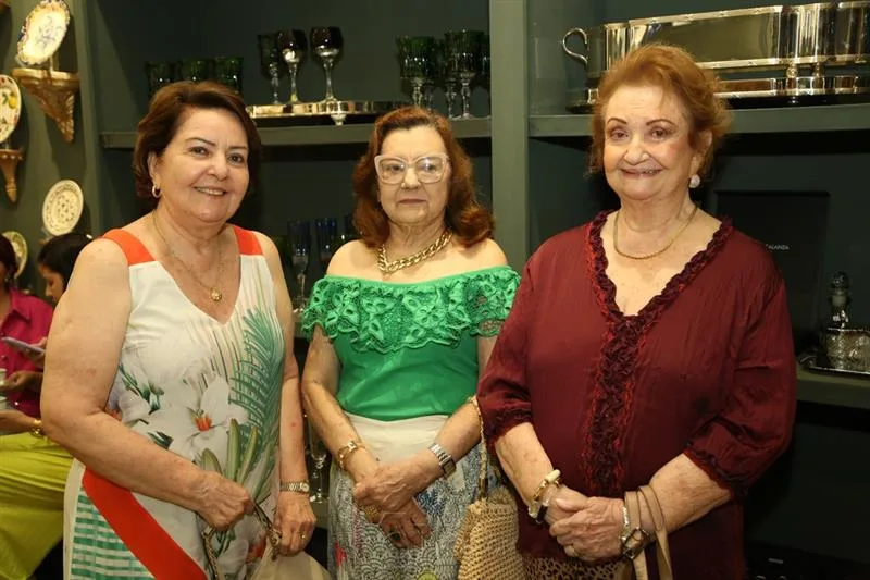 Ana Maria Lima, Maria Helena Vasconcelos e Marcia Aldigueri