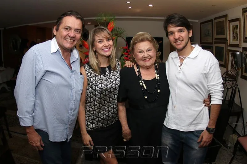 Zezinho, Rafaela, Ivone e Leonardo Rebouças