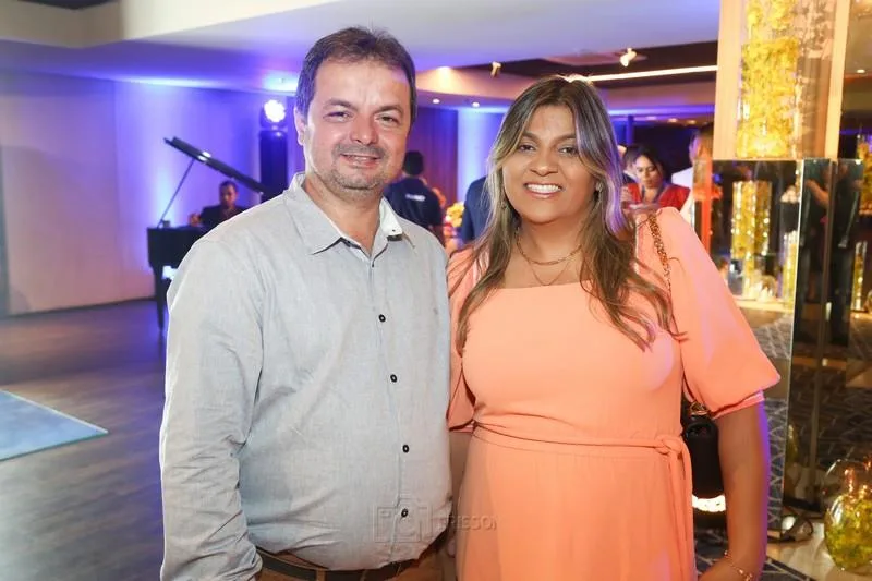 Alexandro e Raquel Sousa