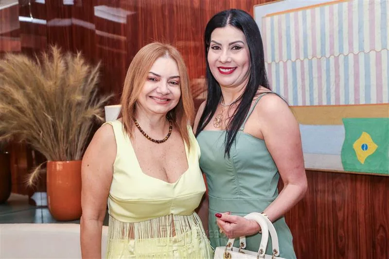 Ana Cristina Camelo e Lia Linhares