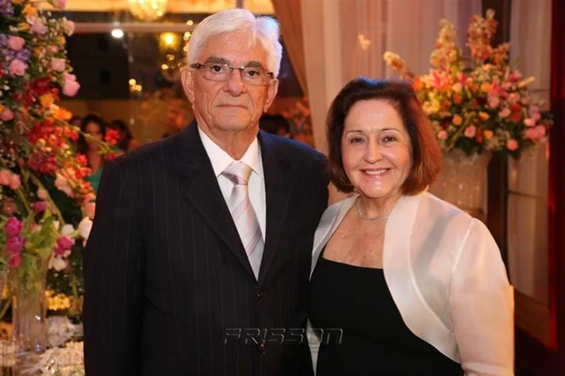 Assis e Meiriane Machado