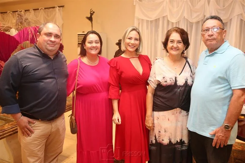 Adriano, Milena Maia, Gaída Dias, Fátima e Rogério Maia