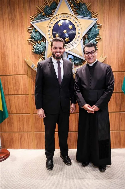 Padre Christian Shankar recebe Título de Cidadão Cearense