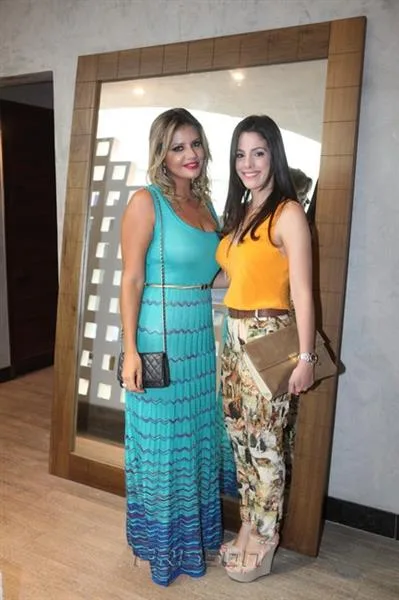 Anelisa Barreira e Karla Brasil