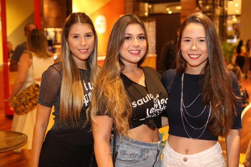 Amanda Vasconcelos, Livia Ximenes e Janaina Alves