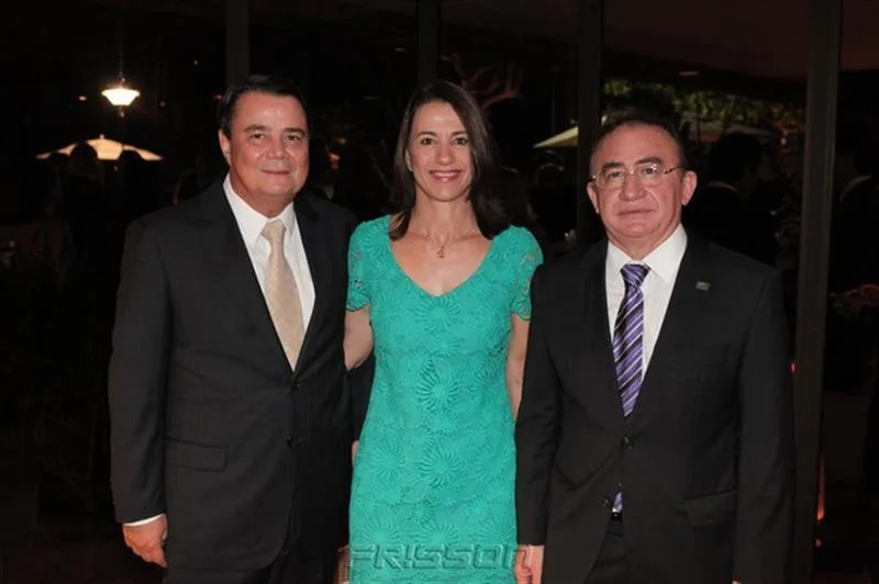 Dionísio, Ana Barsi e Manuel Linhares
