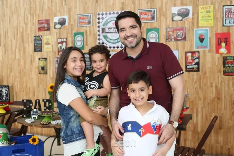 Aniversário de Rodrigo Portela