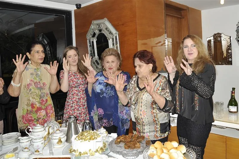 Dulcina, Isabella Ney, Ivon, Cléa e Cláudia