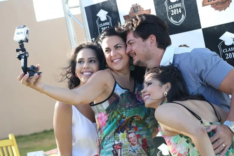 Amanda e Carol Barbosa com Alex e Sarita Moreira