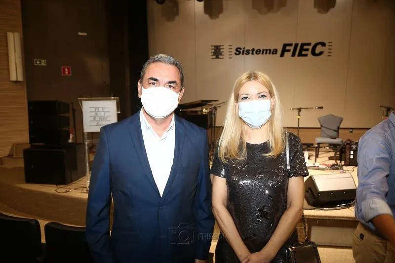Adauto Leitão e Ana Cristina Pedroso